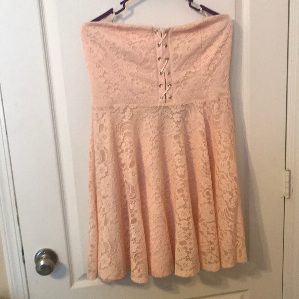 Strapless dress